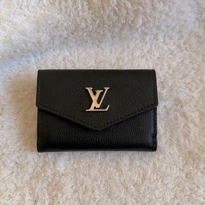 Authentic Louis Vuitton Lockme wallet